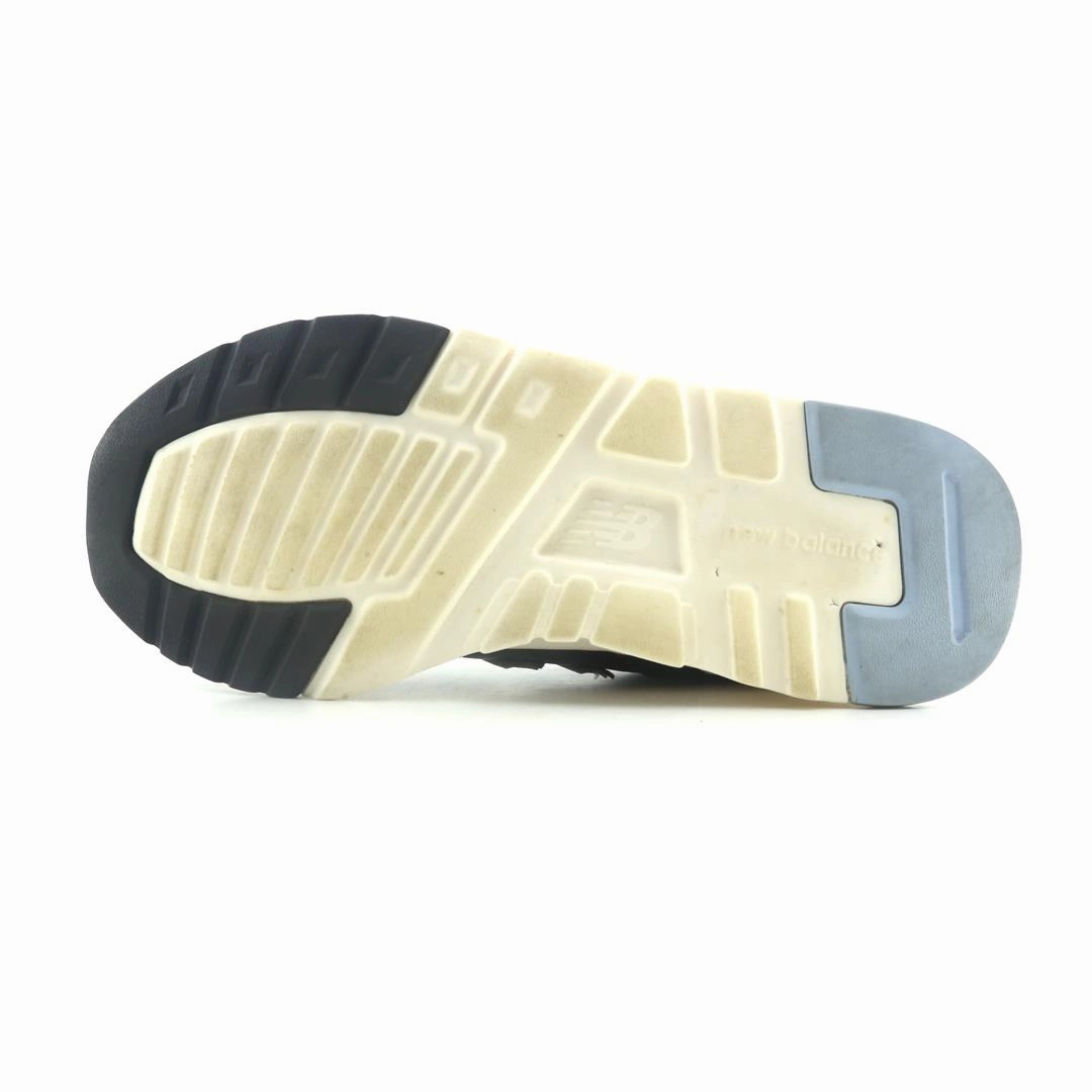 NEW BALANCE 997H New Balance trainer visuals