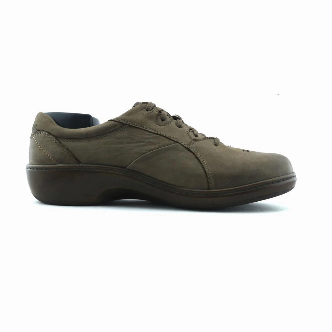 NEW BALANCE ARAVON New Balance casual shoe looks