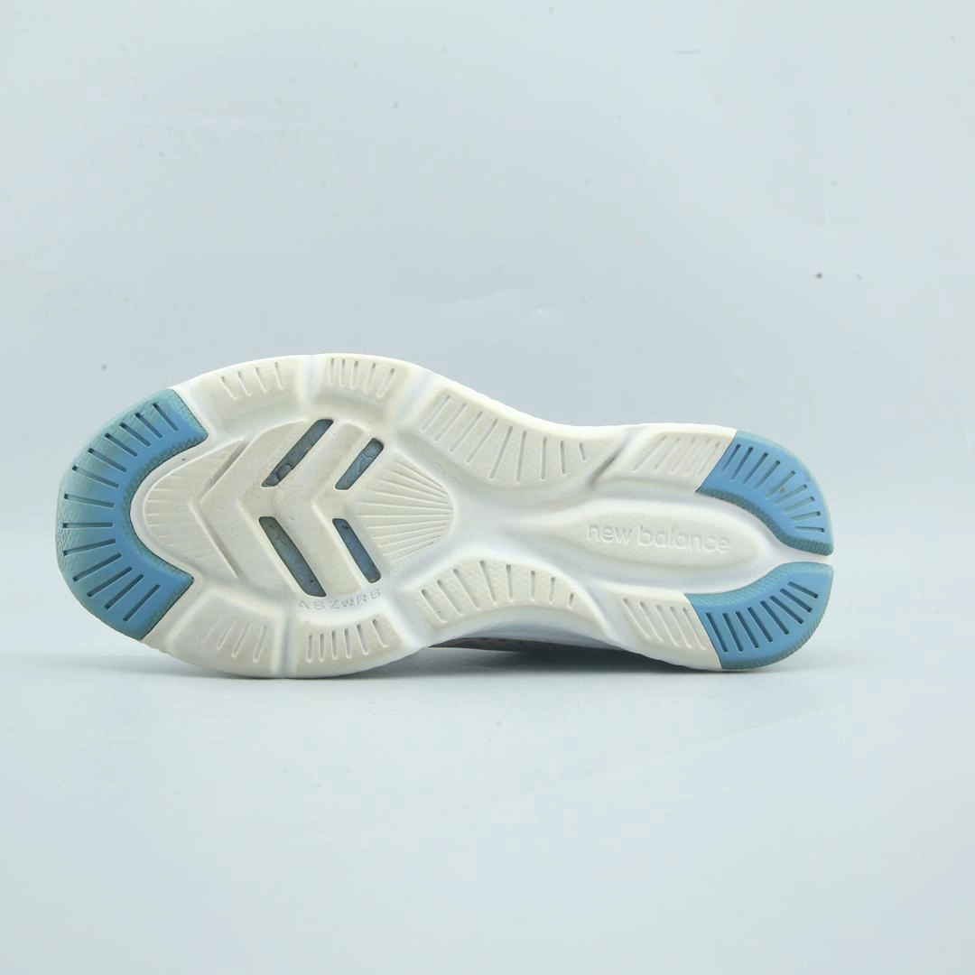 NEW BALANCE  DRFT V1 New Balance trainer visuals