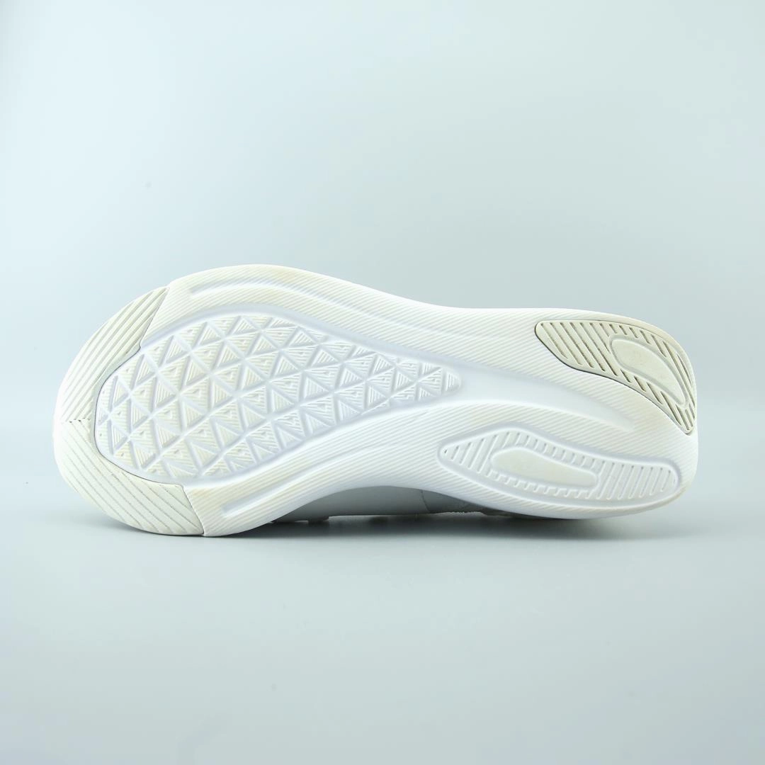 NEW BALANCE DYNASOFT BEAYA V1 stylish New Balance designs
