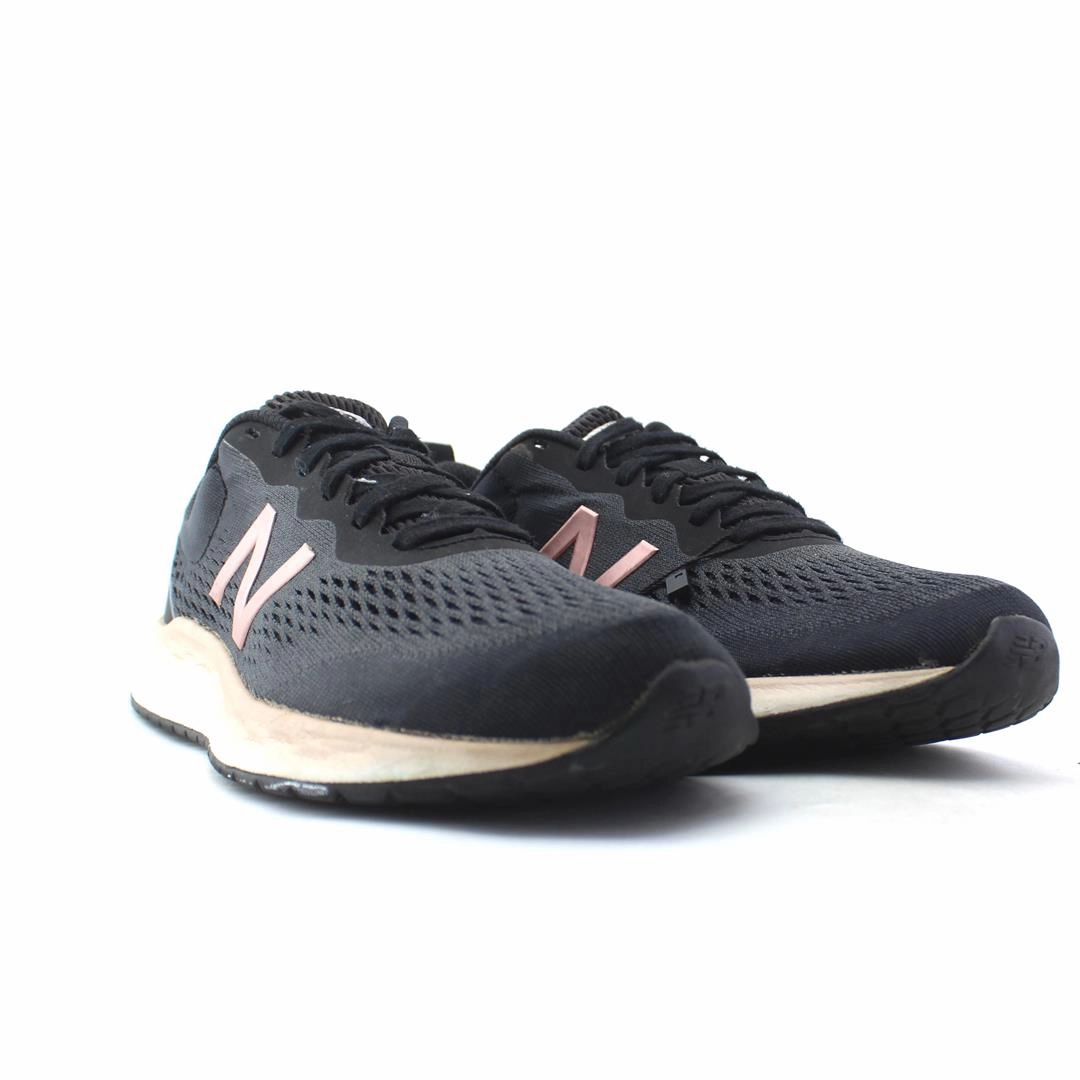 NEW BALANCE FRESH FOAM ARISHI V2 retro New Balance shoe shots