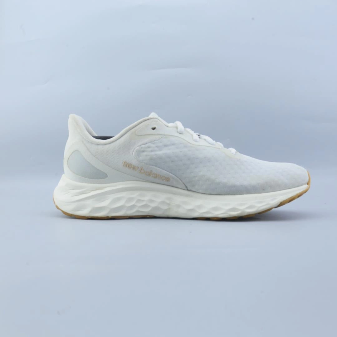NEW BALANCE FRESH FOAM ARISHI V4 stylish New Balance designs