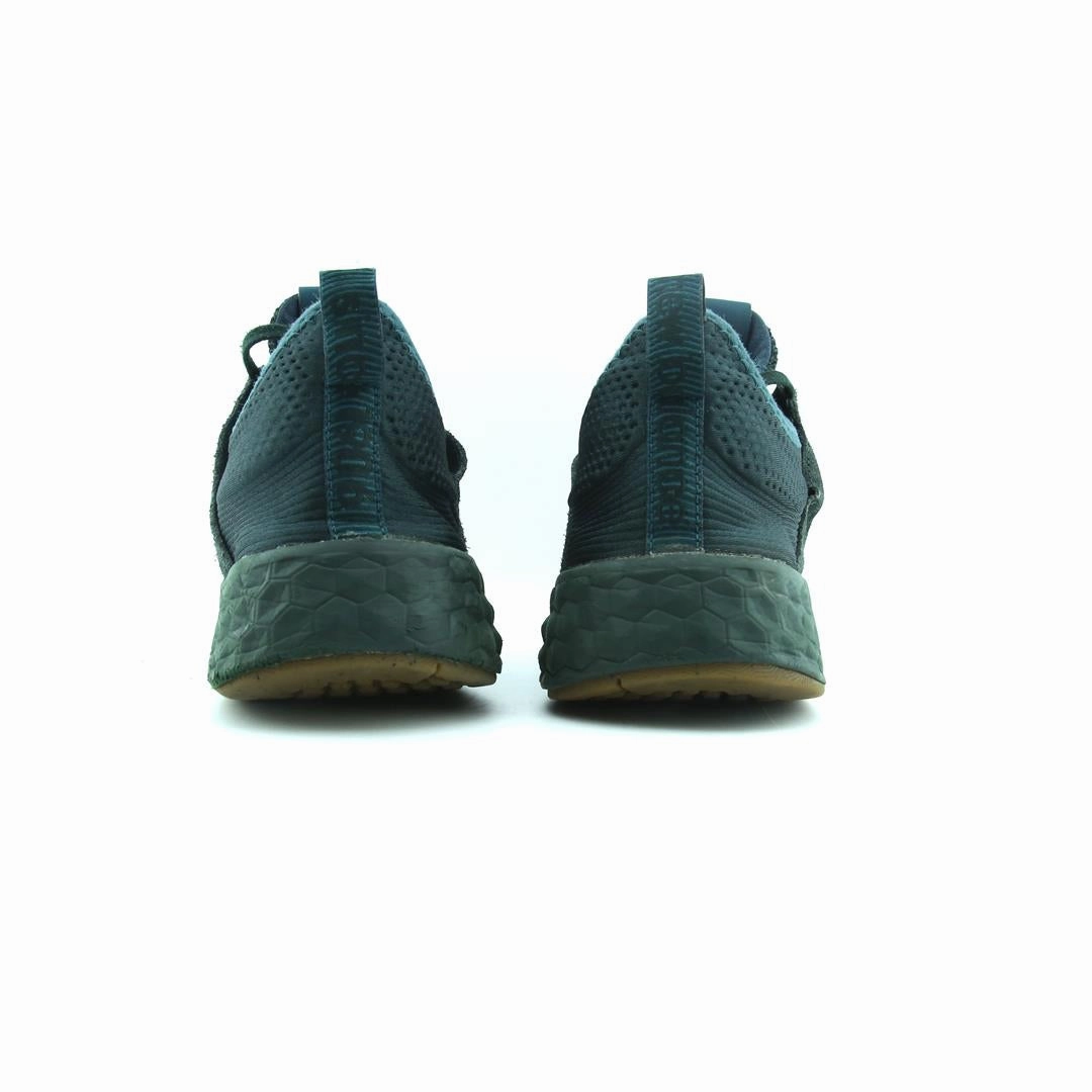 NEW BALANCE FRESH FOAM CRUZ V1 New Balance trainer visuals