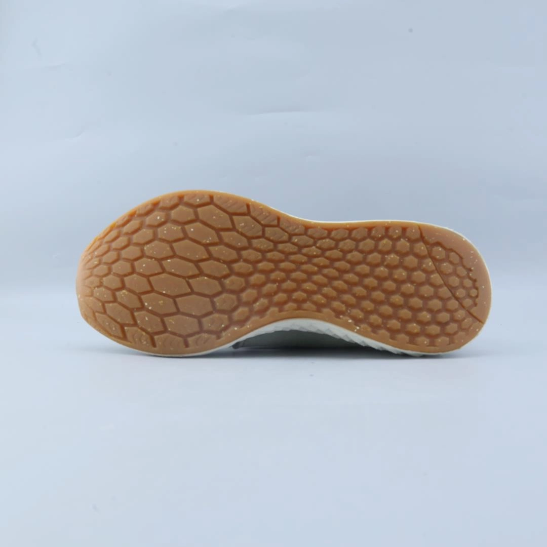 NEW BALANCE FRESH FOAM CRUZV1 stylish New Balance designs