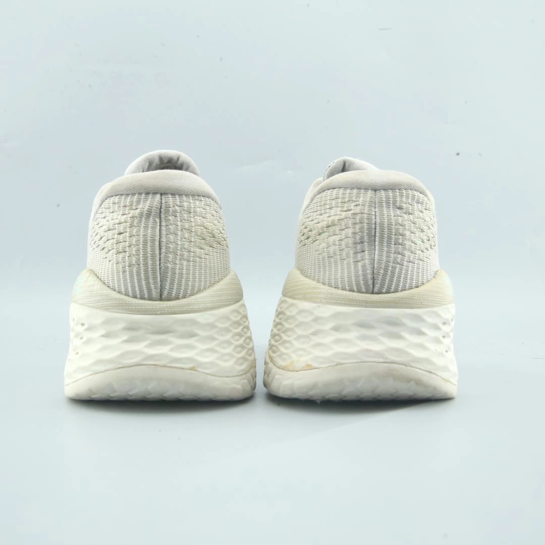 NEW BALANCE FRESH FOAM MORE stylish New Balance designs