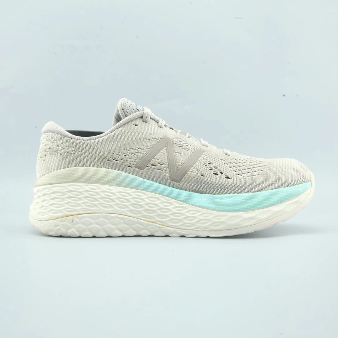 NEW BALANCE FRESH FOAM MORE stylish New Balance designs