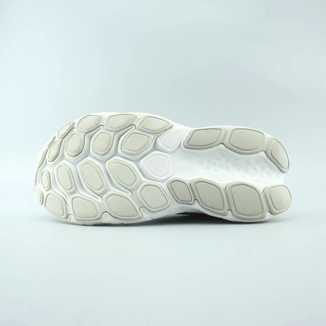 NEW BALANCE FRESH FOAM MORE V4 stylish New Balance designs
