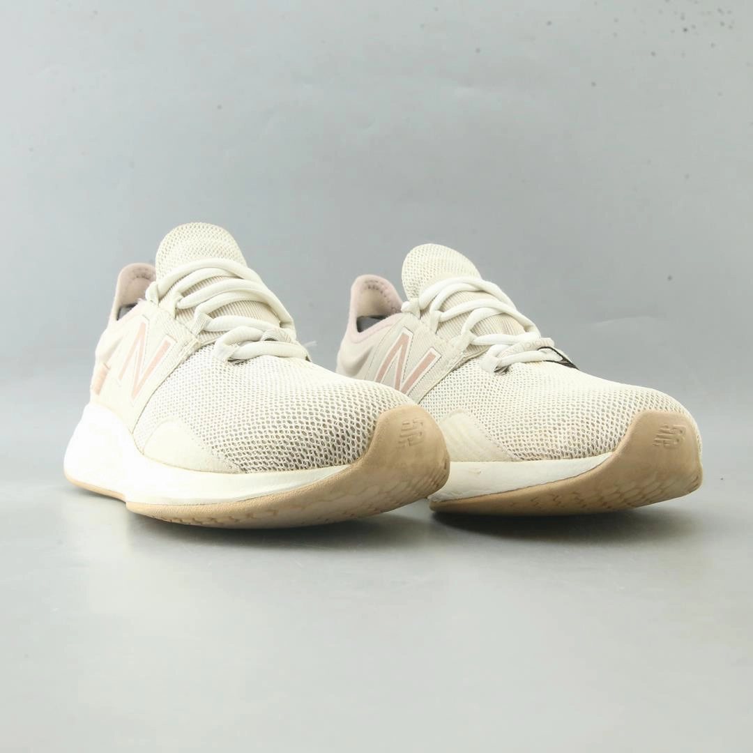 NEW BALANCE FRESH FOAM ROAV New Balance casual shoe looks