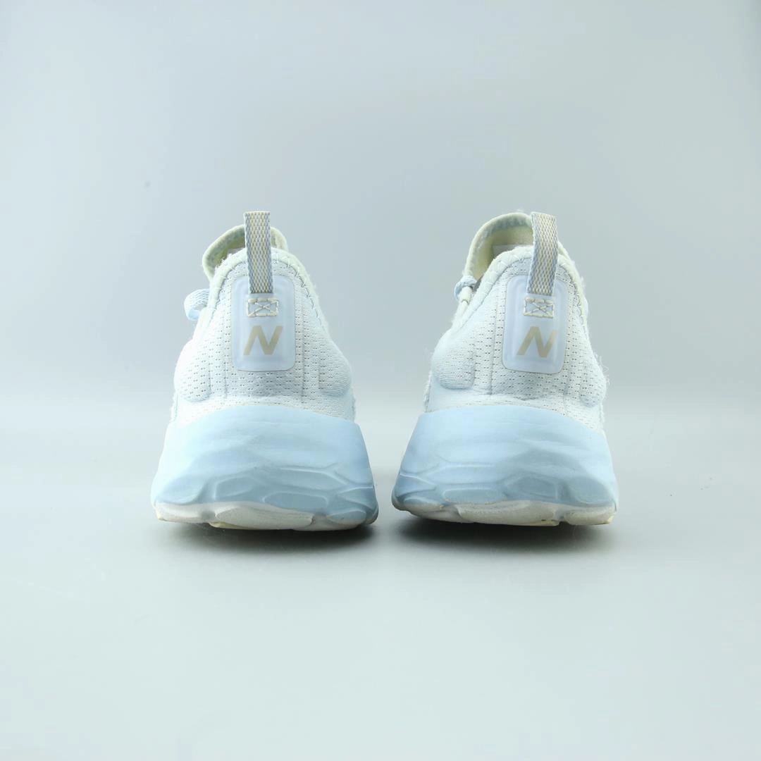 NEW BALANCE FRESH FOAM SPT V2 stylish New Balance designs