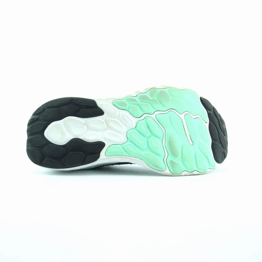 NEW BALANCE FRESH FOAM X 1080 V12 New Balance trainer visuals