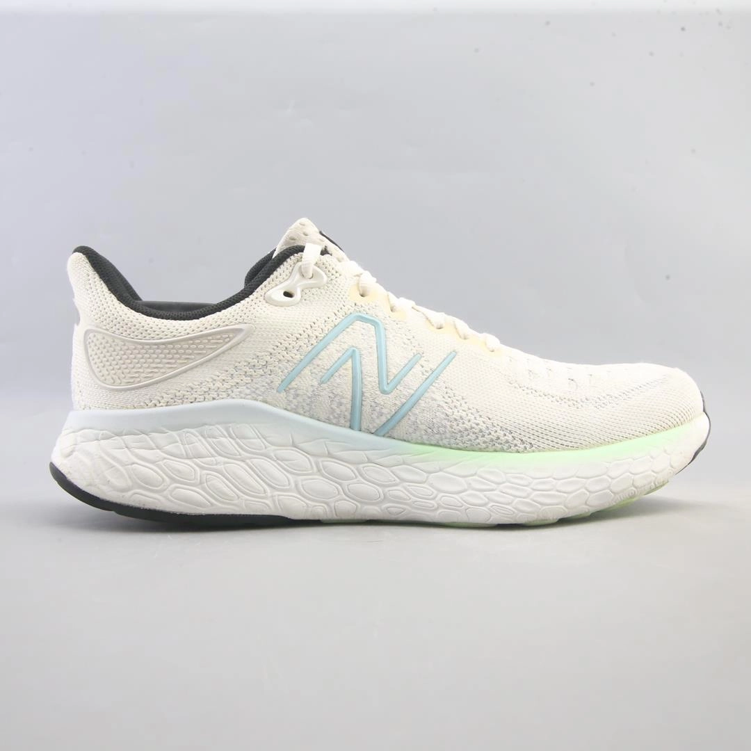 NEW BALANCE FRESH FOAM X 1080 V12 retro New Balance shoe shots