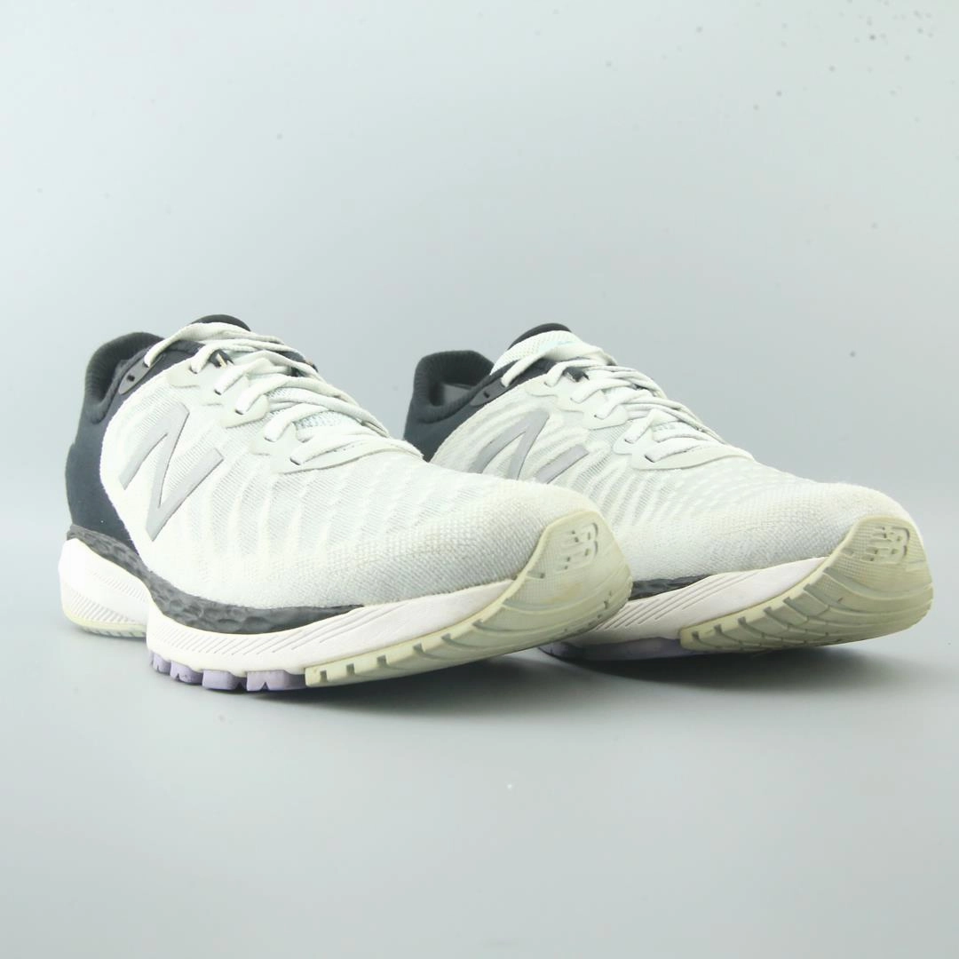 NEW BALANCE FRESH FOAM X 860 V11 stylish New Balance designs