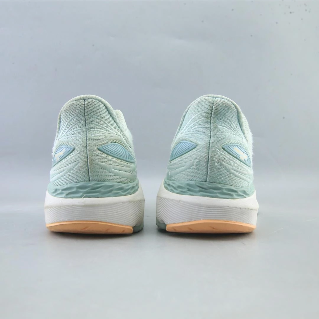 NEW BALANCE FRESH FOAM X 860 V12 New Balance trainer visuals