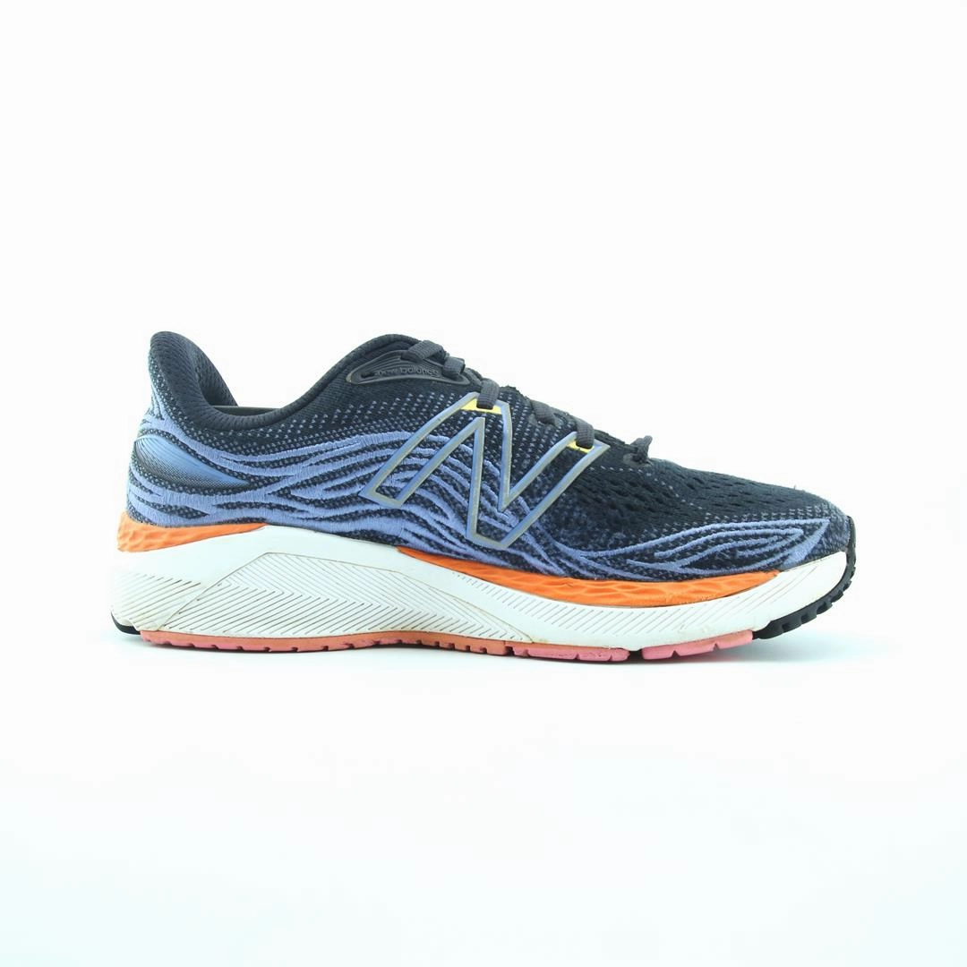 NEW BALANCE FRESH FOAM X 860 V12 stylish New Balance designs