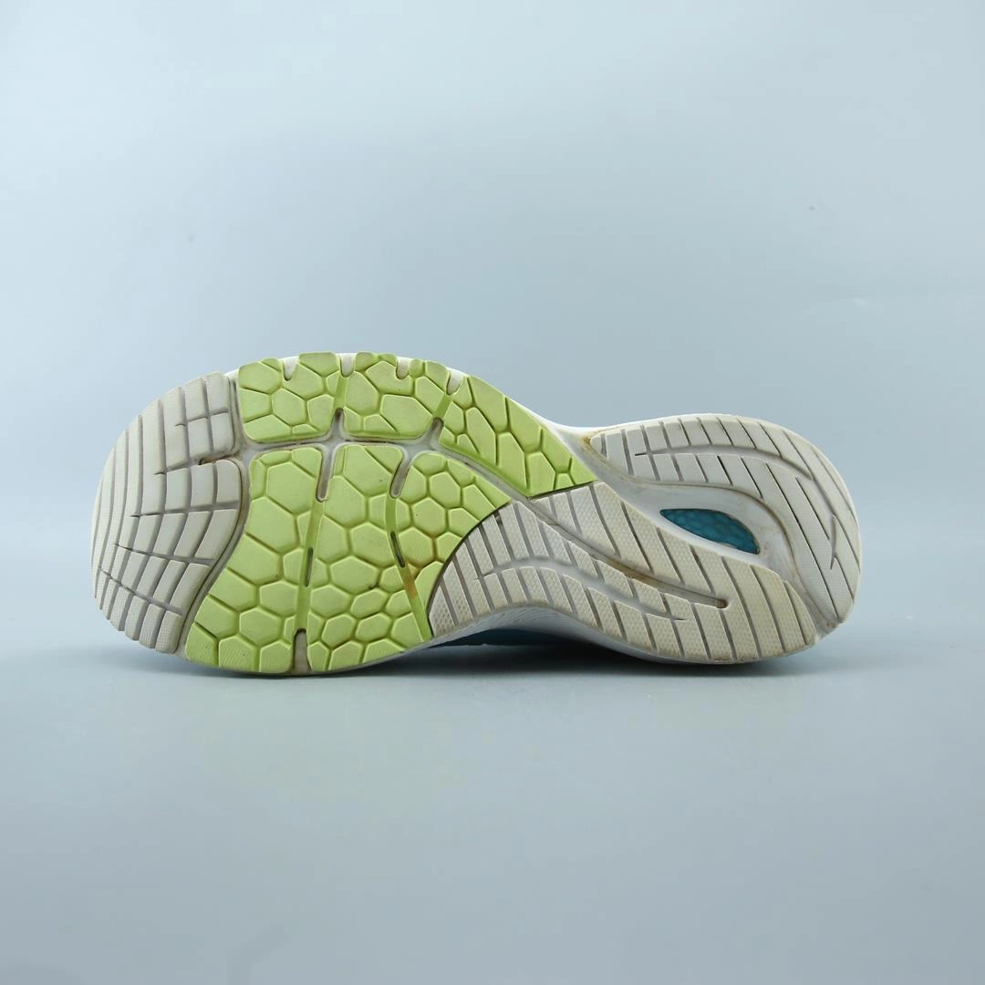 NEW BALANCE FRESH FOAM X 860V11 New Balance trainer visuals