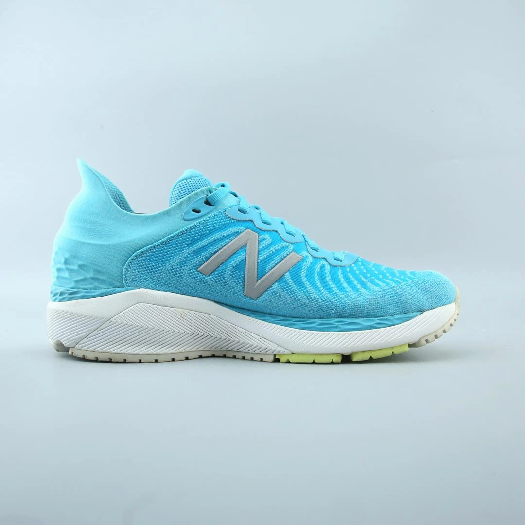 NEW BALANCE FRESH FOAM X 860V11 New Balance trainer visuals