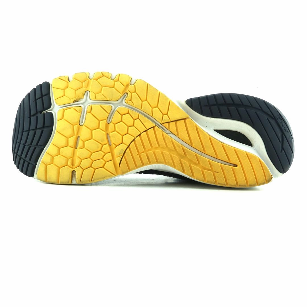 NEW BALANCE FRESH FOAM X 860V12 New Balance casual shoe looks