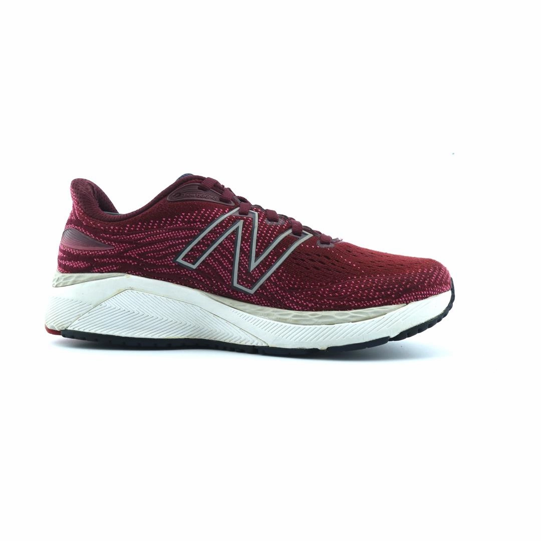 NEW BALANCE FRESH FOAM X 860V12 stylish New Balance designs