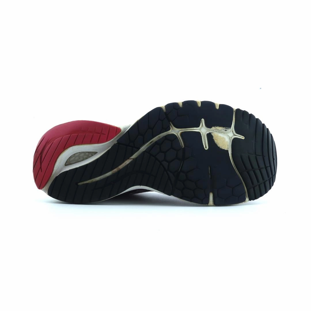 NEW BALANCE FRESH FOAM X 860V12 stylish New Balance designs