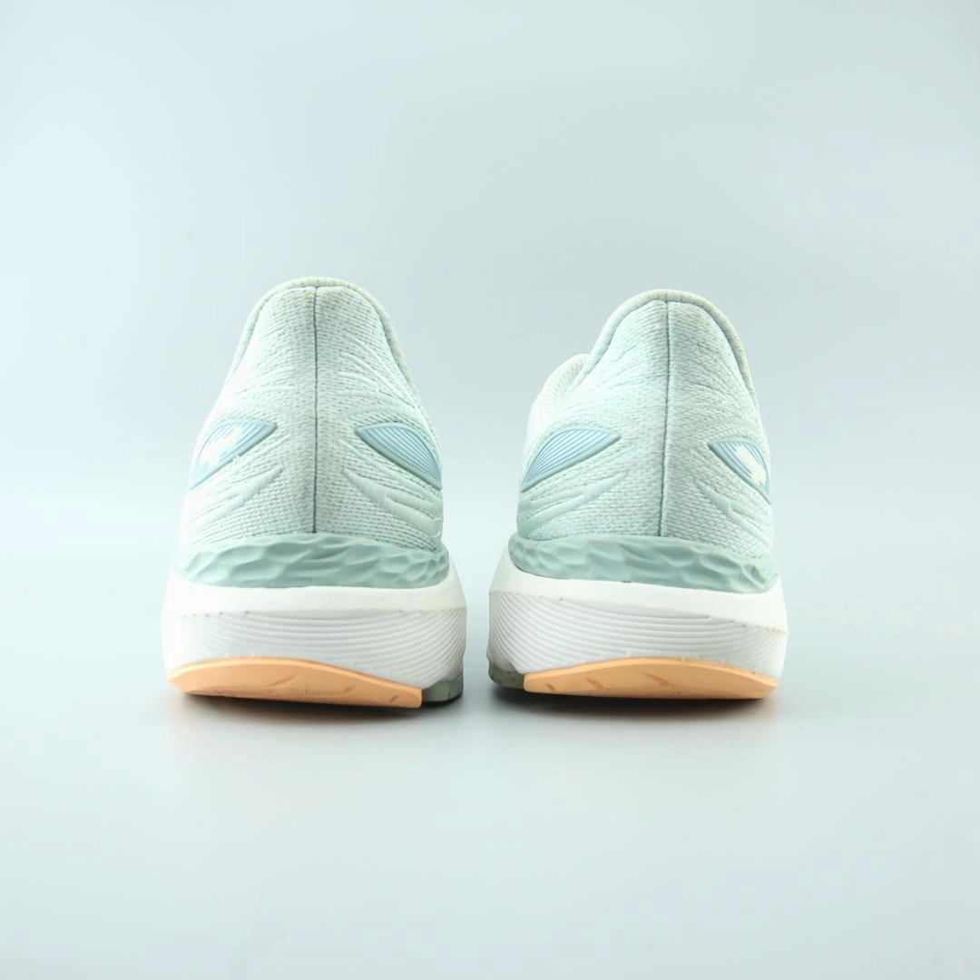 NEW BALANCE FRESH FOAM X 860V12 stylish New Balance designs
