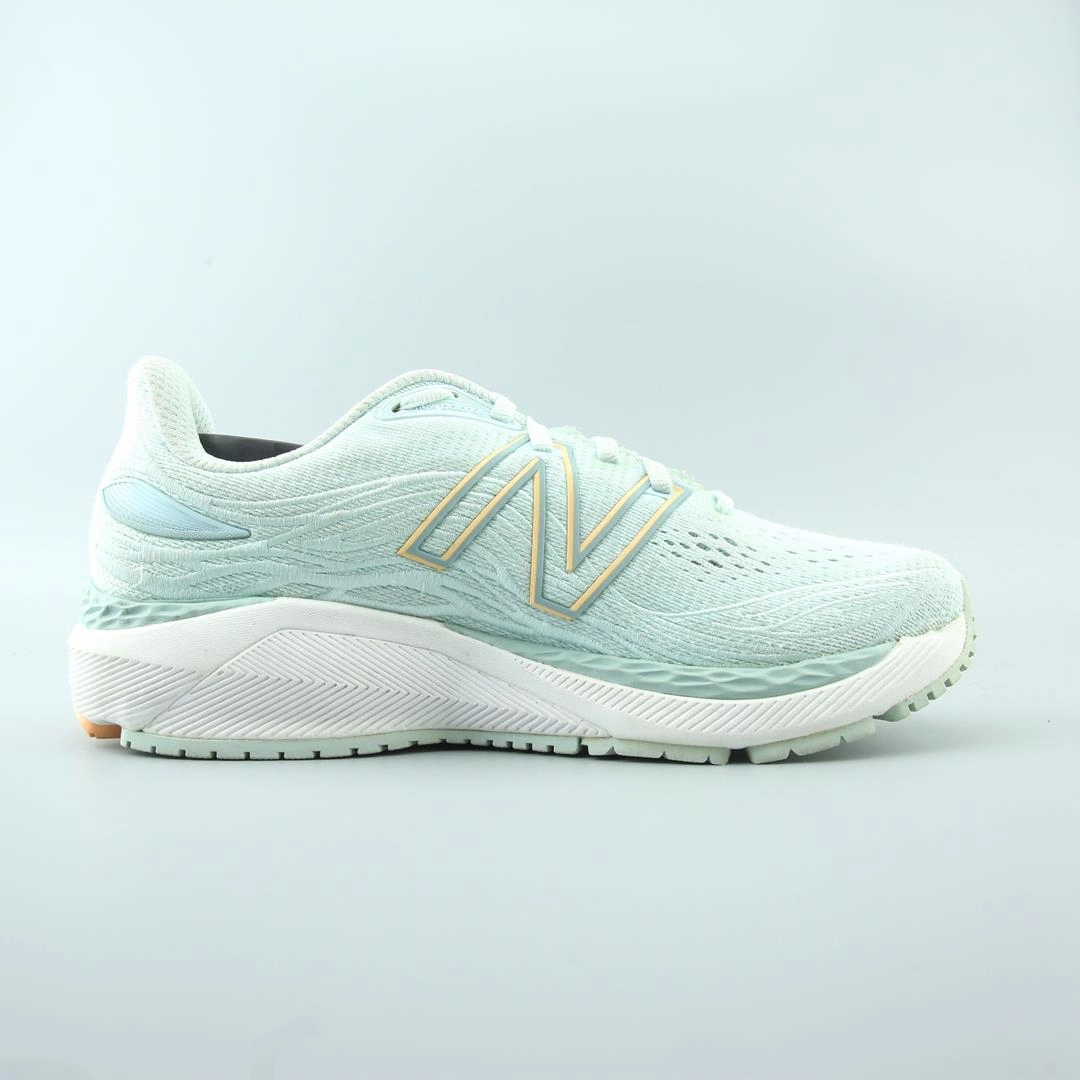 NEW BALANCE FRESH FOAM X 860V12 stylish New Balance designs