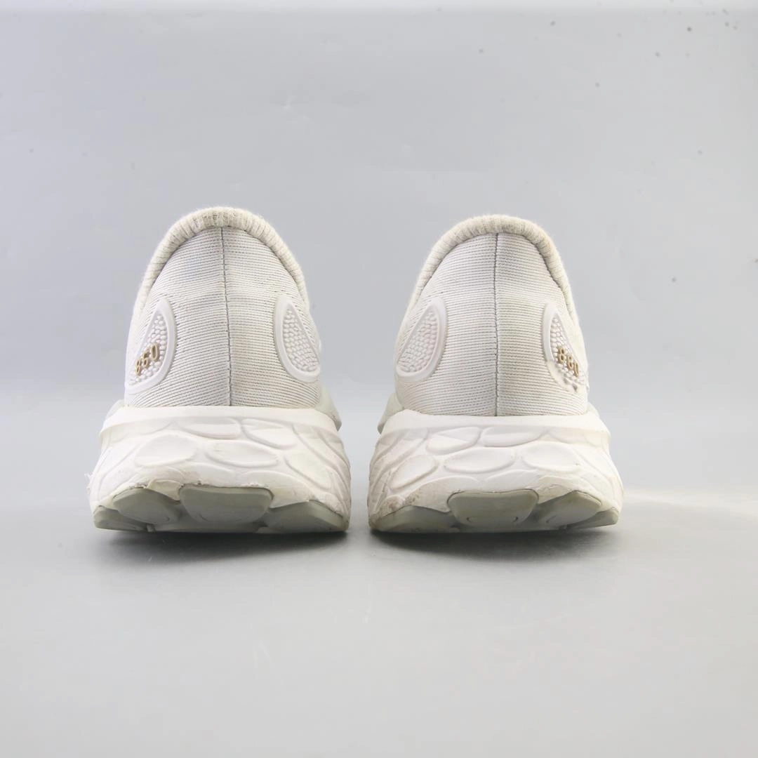 NEW BALANCE FRESH FOAM X 860V13 retro New Balance shoe shots