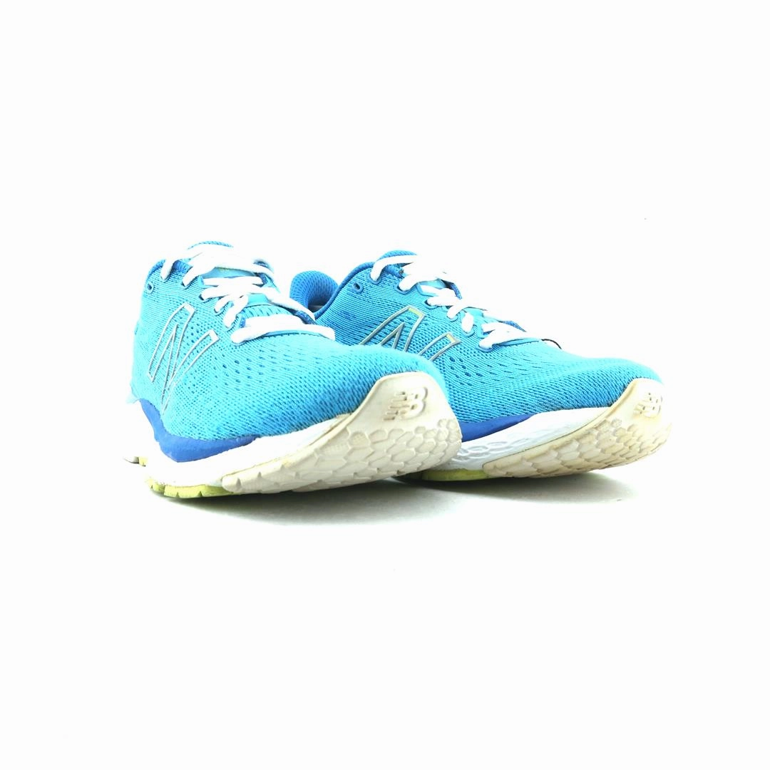 NEW BALANCE FRESH FOAM X 880 V11 stylish New Balance designs