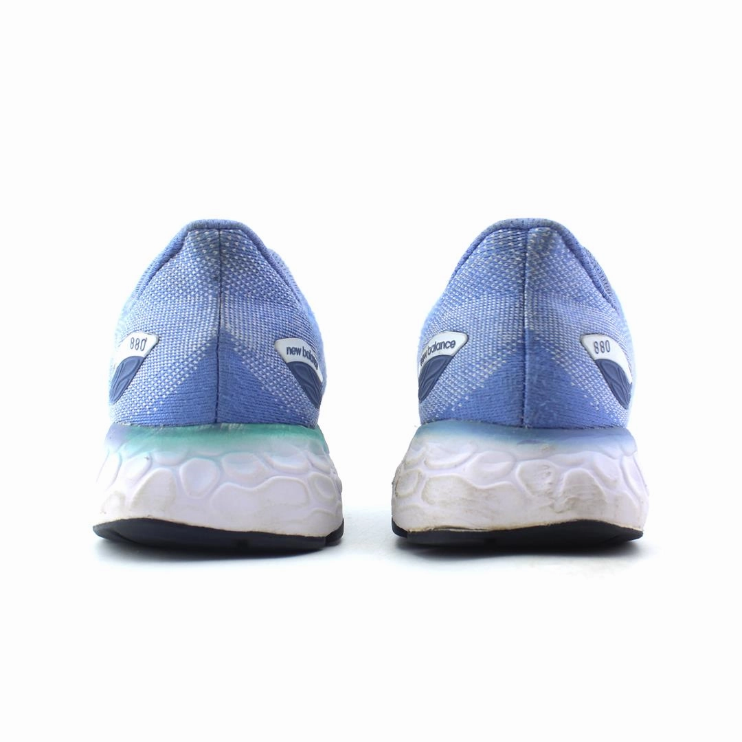NEW BALANCE FRESH FOAM X 880 V12 retro New Balance shoe shots