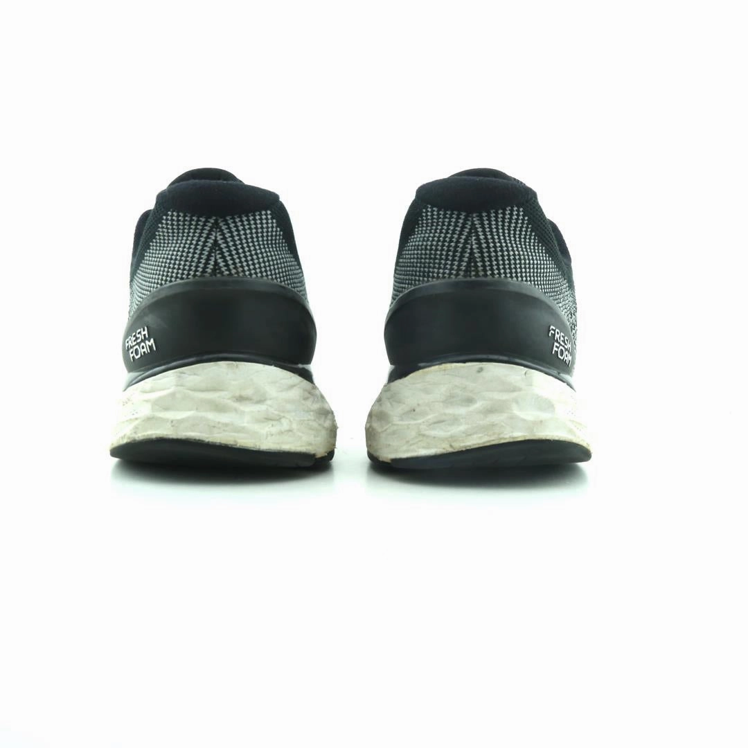 NEW BALANCE FRESH FOAM X 880V10 stylish New Balance designs