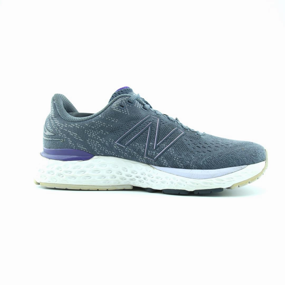 NEW BALANCE FRESH FOAM X 880V11 stylish New Balance designs