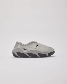 New Balance Fresh Foam X RCVRY Grade-School New Balance sneakers with cushioned midsoles