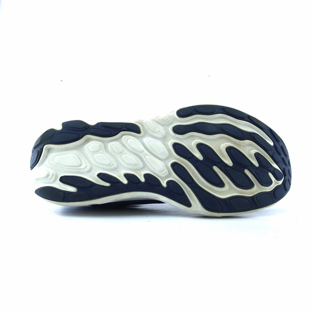 NEW BALANCE FRESH FOAM X VONGO V5 stylish New Balance designs