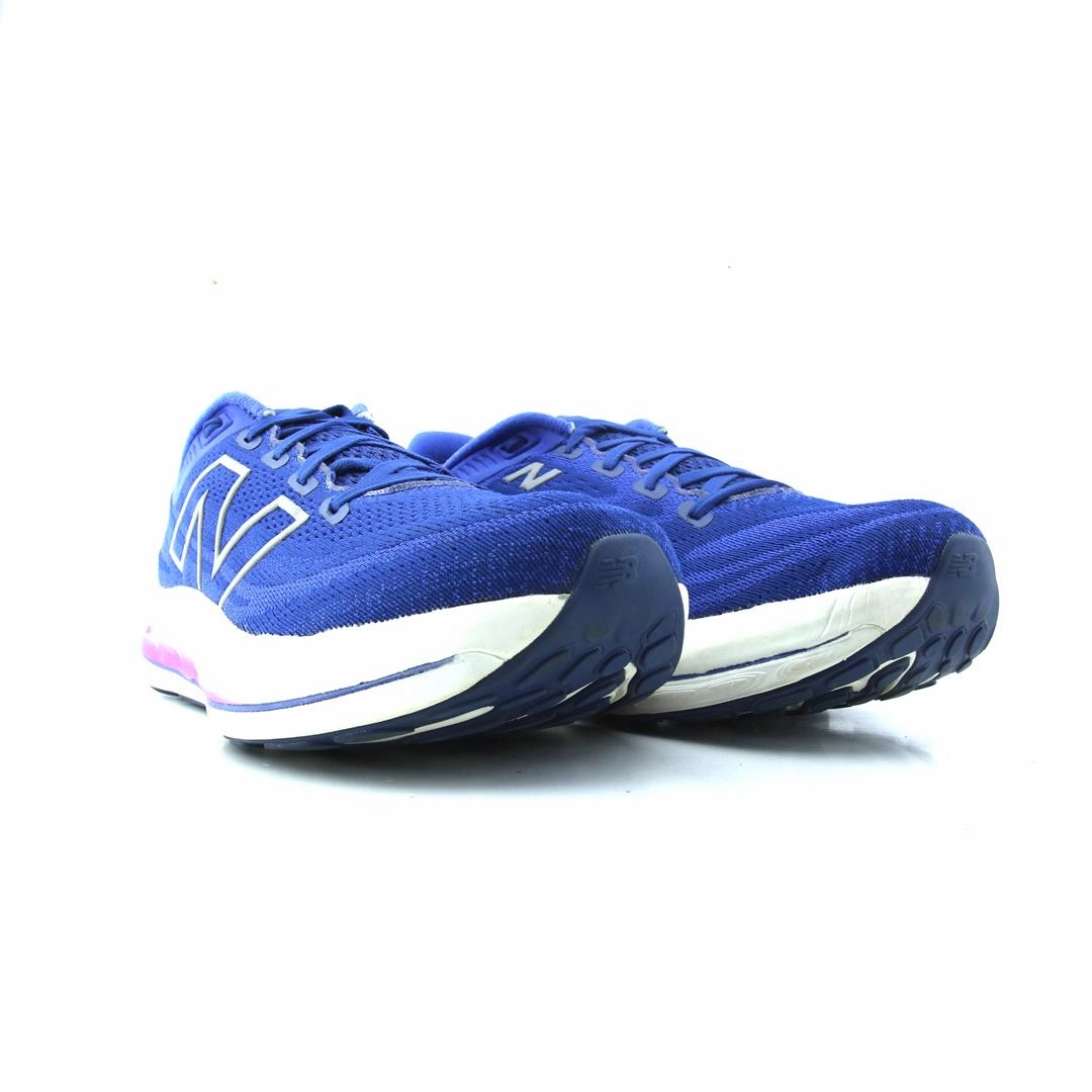 NEW BALANCE FRESH FOAM X VONGO V5 stylish New Balance designs