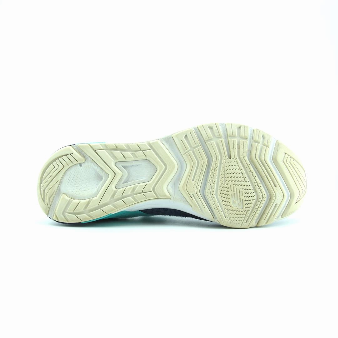 NEW BALANCE FUEL CORE NERGIZE New Balance trainer visuals