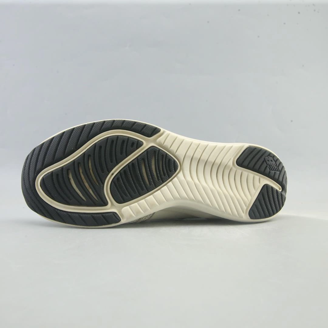 NEW BALANCE FUEL CORE NERGIZE retro New Balance shoe shots
