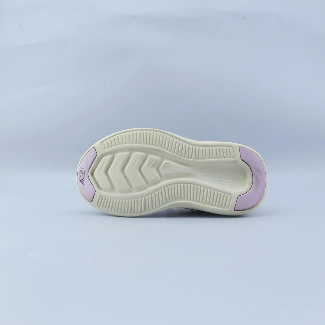 NEW BALANCE FUELCELL COAST stylish New Balance designs