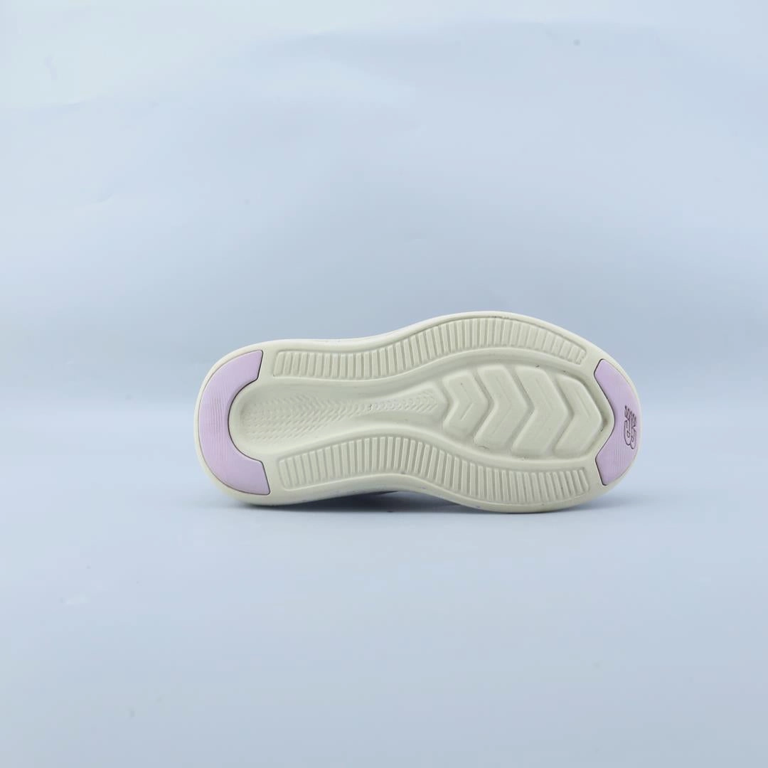 NEW BALANCE FUELCELL COAST stylish New Balance designs