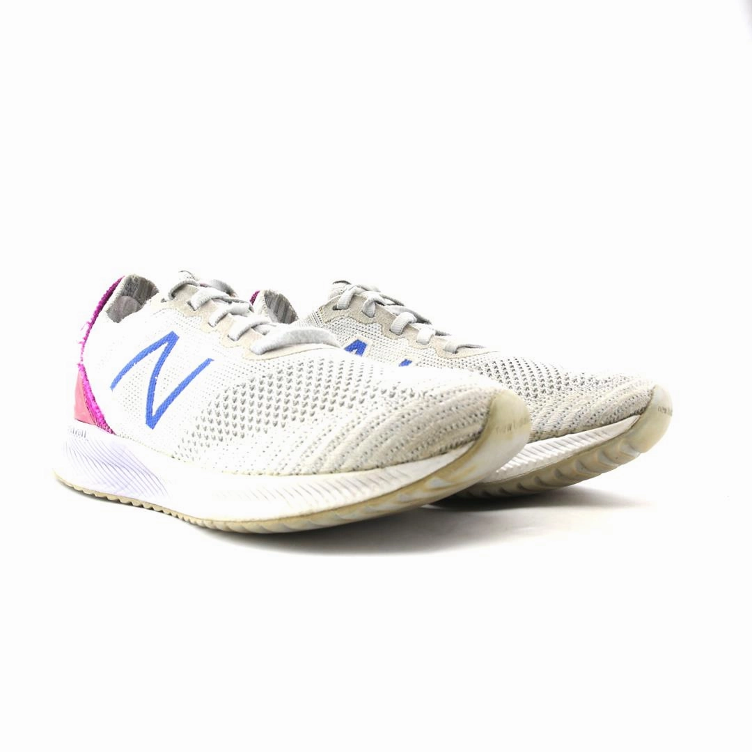 NEW BALANCE FUELCELL ECHO retro New Balance shoe shots