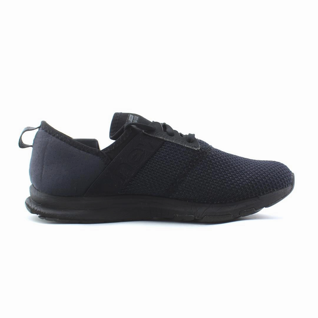 NEW BALANCE FUELCORE NERGIZE retro New Balance shoe shots