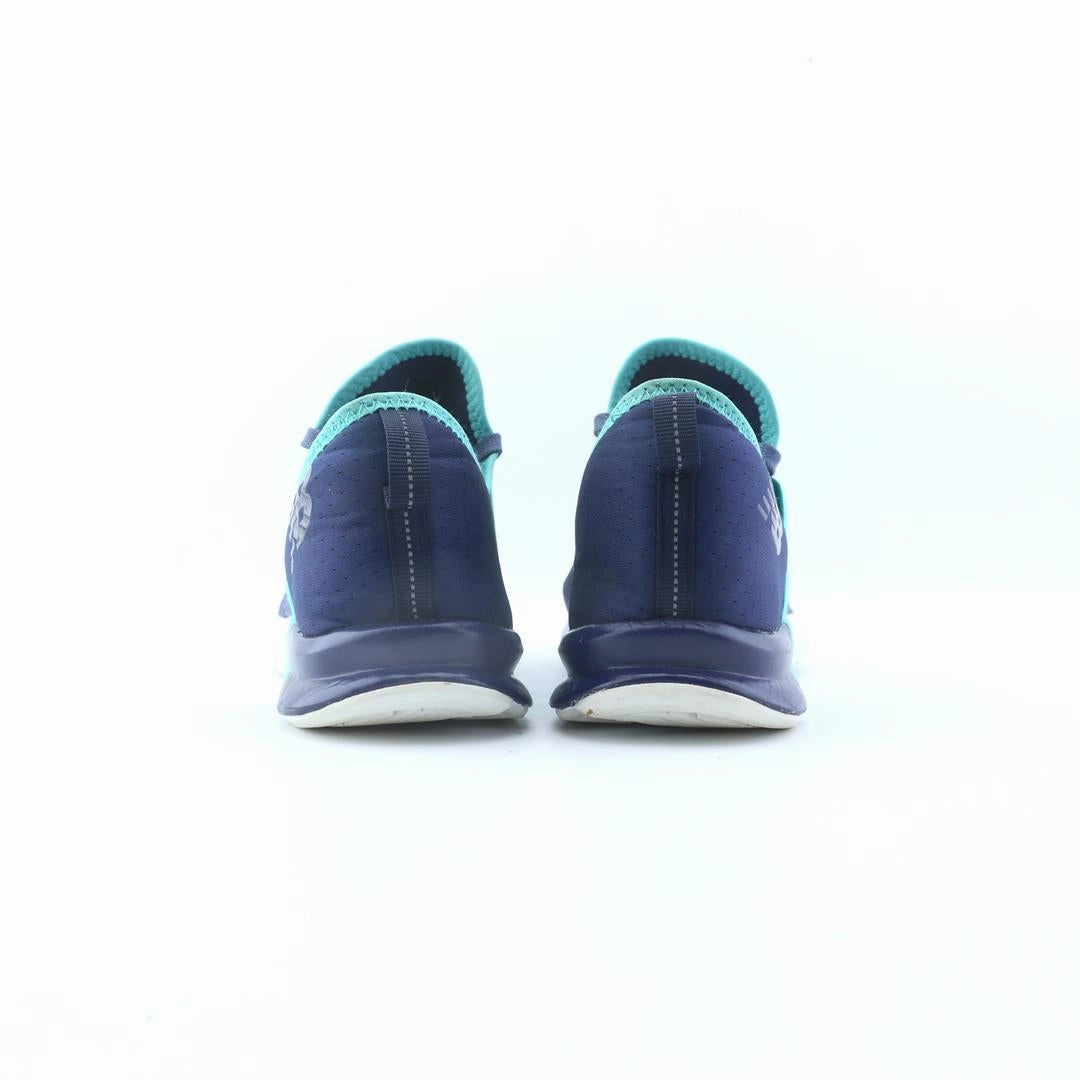 NEW BALANCE FUELCORE NERGIZE stylish New Balance designs