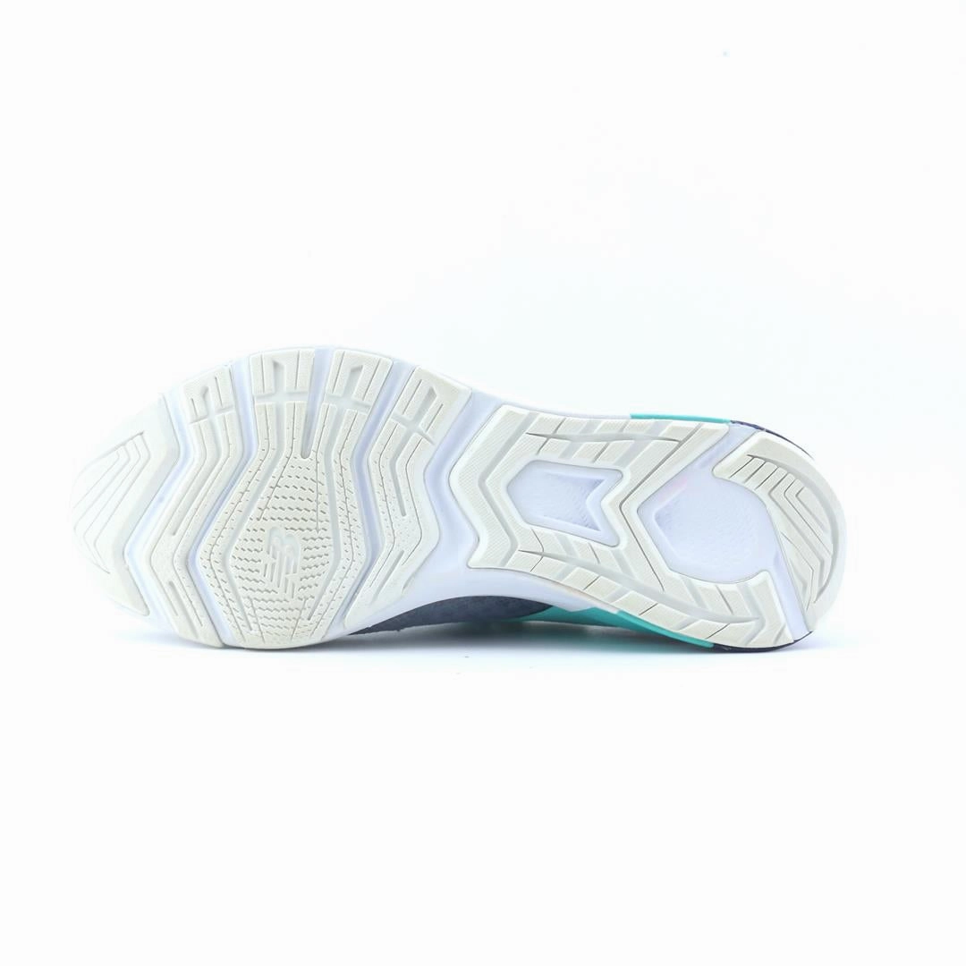 NEW BALANCE FUELCORE NERGIZE stylish New Balance designs
