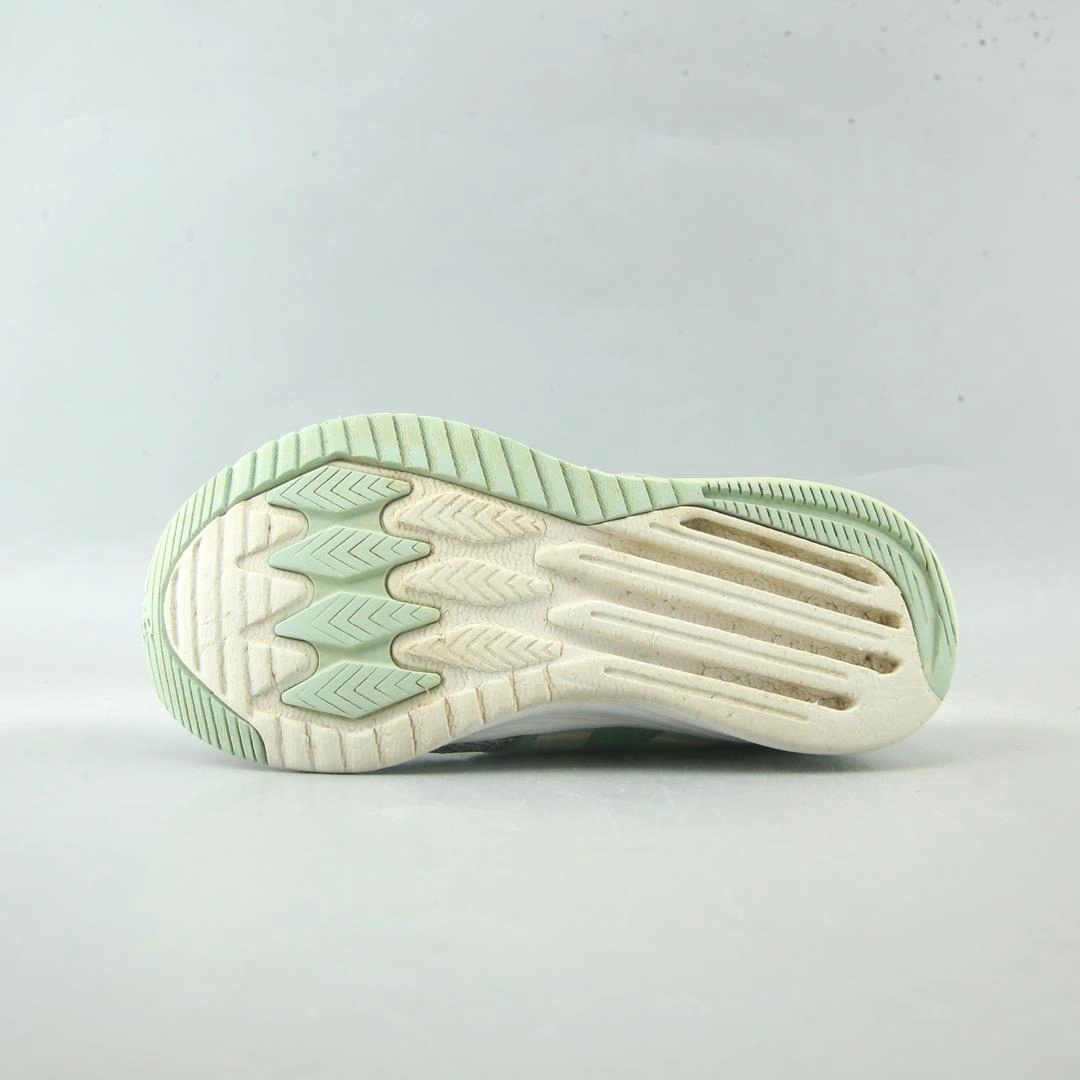 NEW BALANCE FUELCORE REVEAL V3 BOA New Balance casual shoe looks