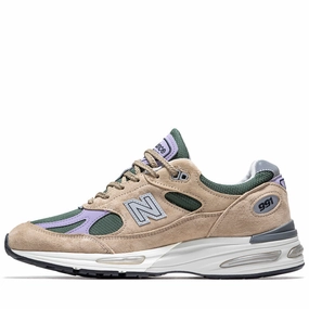 New Balance Made in UK 991v2 - Cement/Douglas Fir New Balance casual trainers with arch support