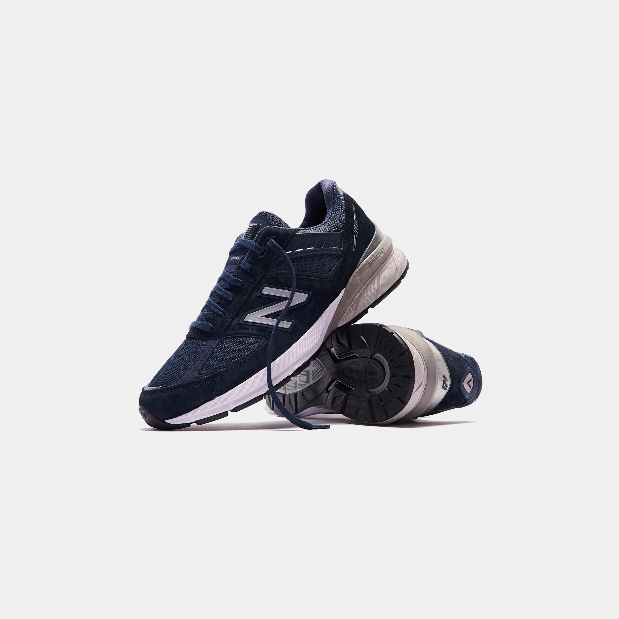 New Balance Made in USA 990 V5 - Navy / Silver Nike Air Force 1 edition