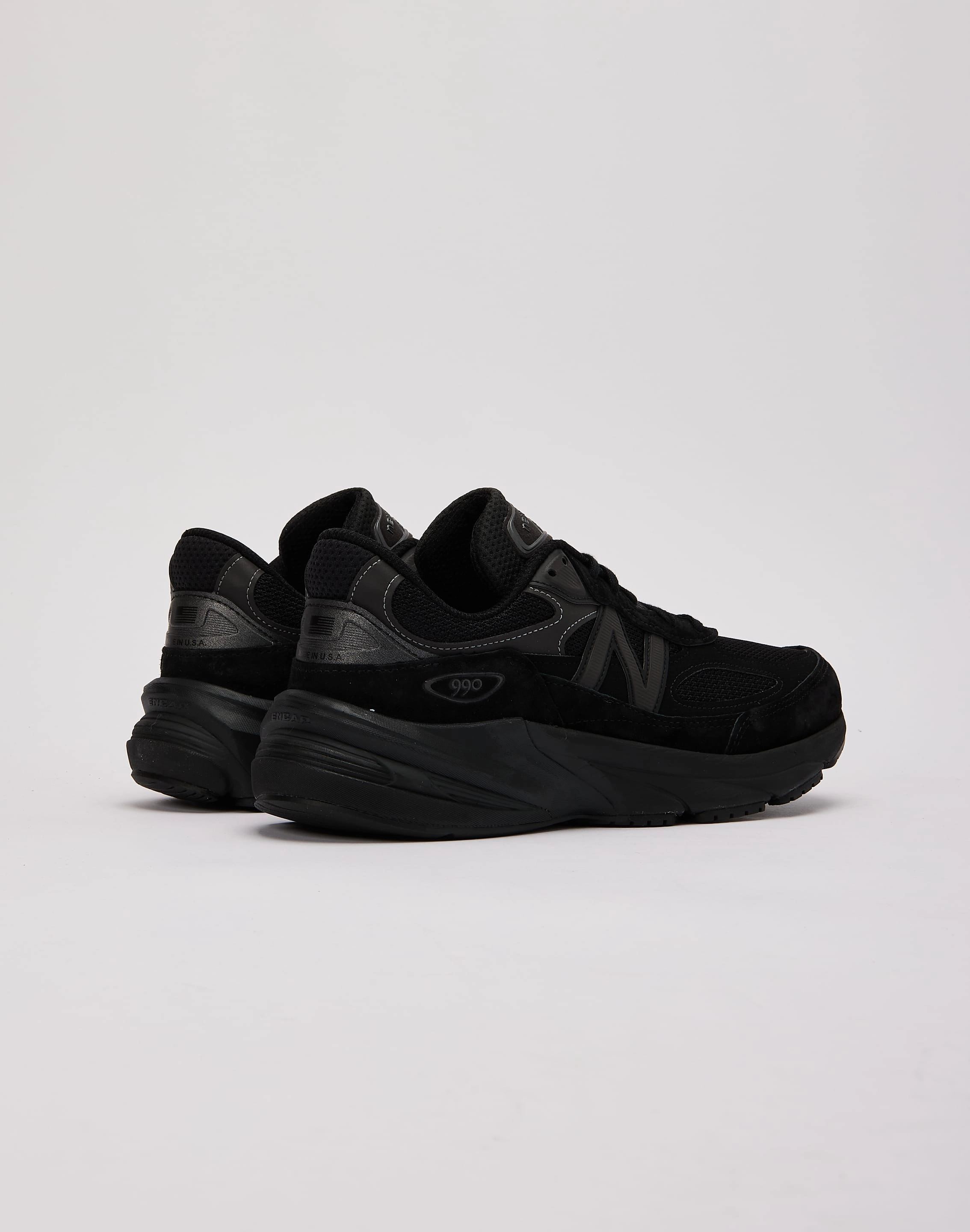 New Balance MADE In USA 990V6 Cushioned Shoes