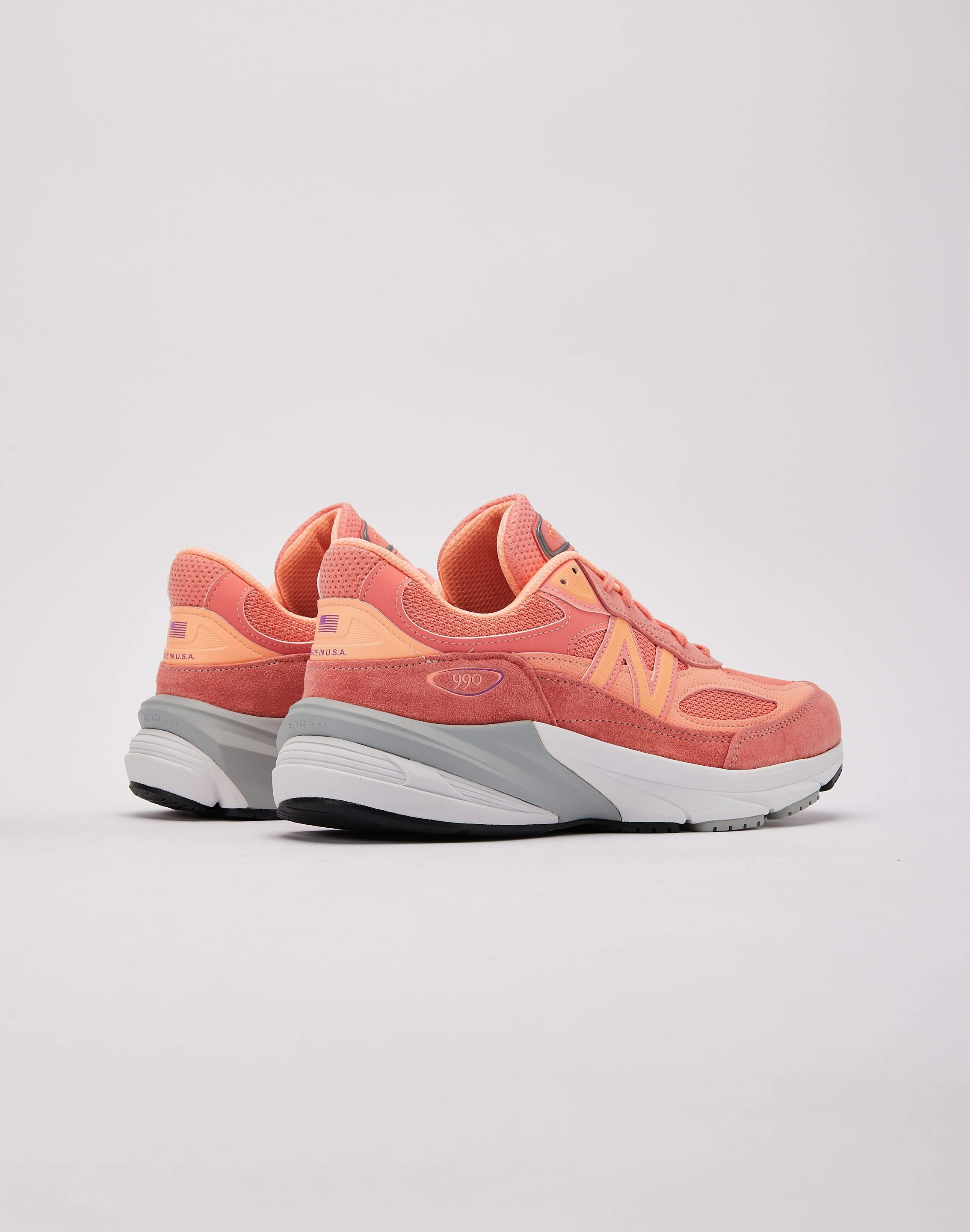 New Balance MADE In USA 990v6 Cushioned Shoes