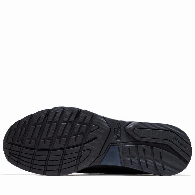 New Balance Made in USA 992 - Black New Balance versatile casual sneakers