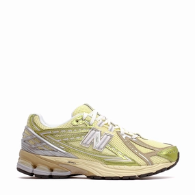New Balance Men 1906R Parchment Morel U1906RND New Balance classic shoe silhouettes