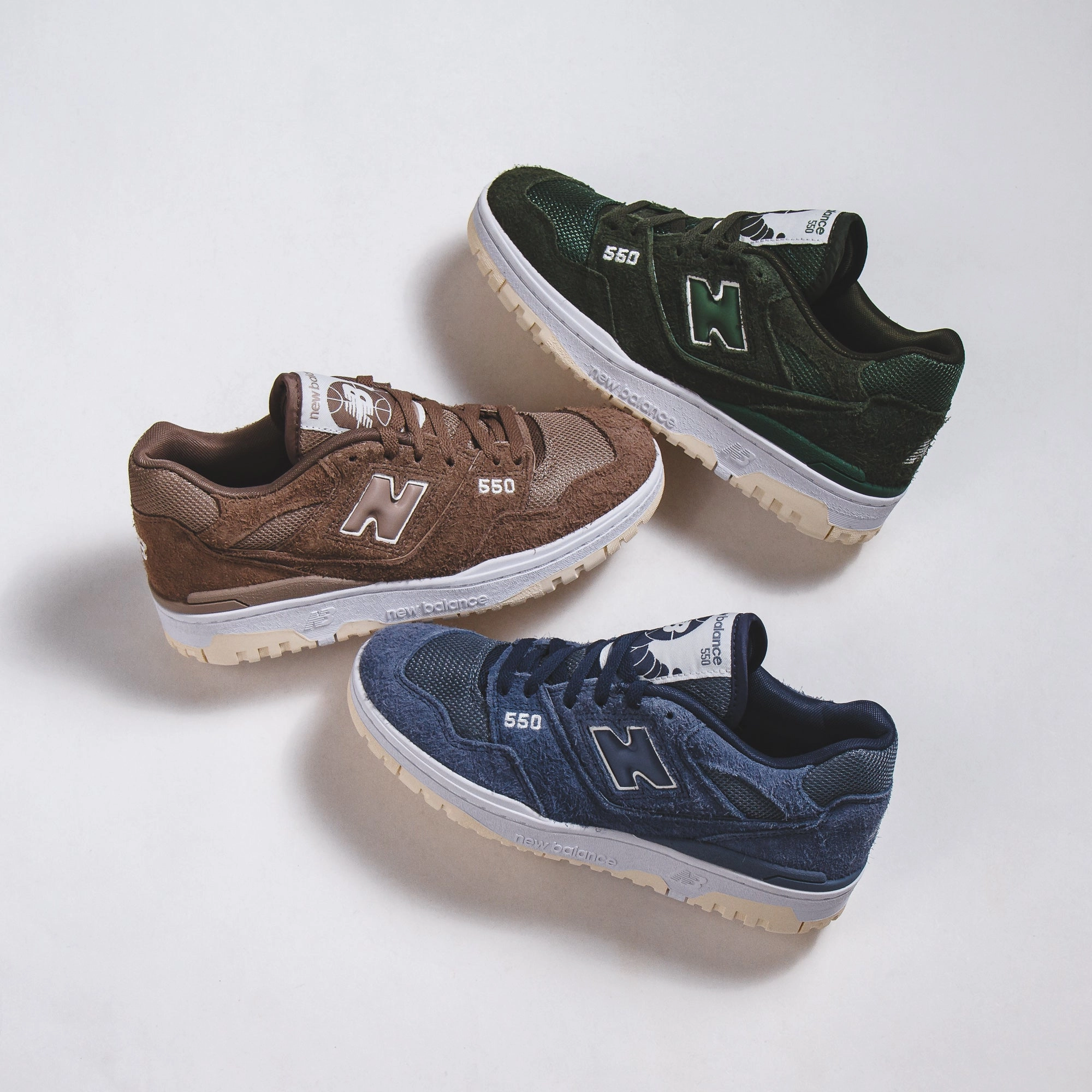 New Balance Men 550 Arctic Grey BB550PHC classic New Balance pictures