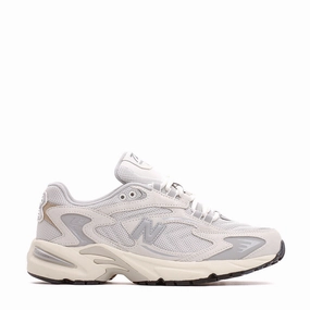 New Balance Men 725v1 Sea Salt ML725UF New Balance classic shoe silhouettes